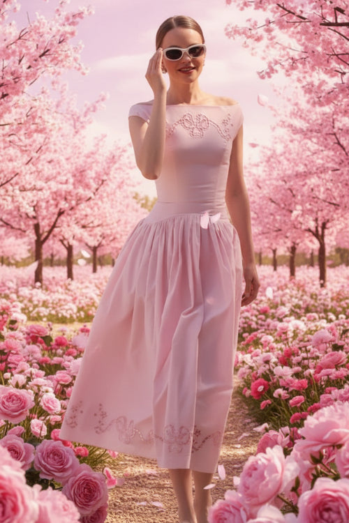 PinkLizzie Elegant Pleated Midi Dress – pink dresse, styled detail