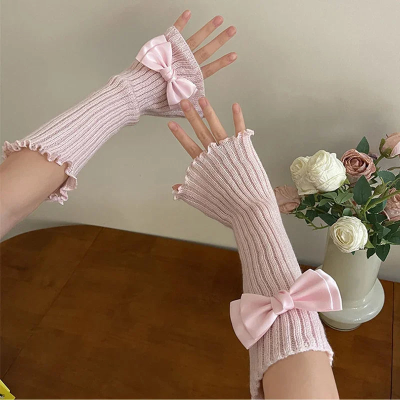 PINKLIZZIE | Knitted Bow Fingerless Arm Warmers