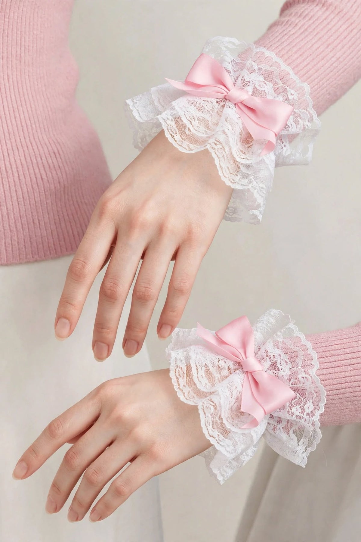PINKLIZZIE | Bow Sleeve Cuffs
