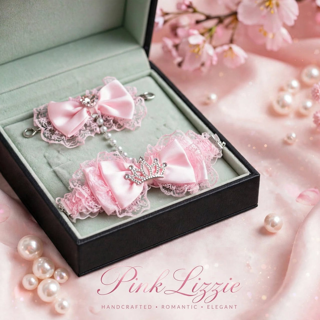 PINKLIZZIE | Pink Heart Bow Pearl Bracelet