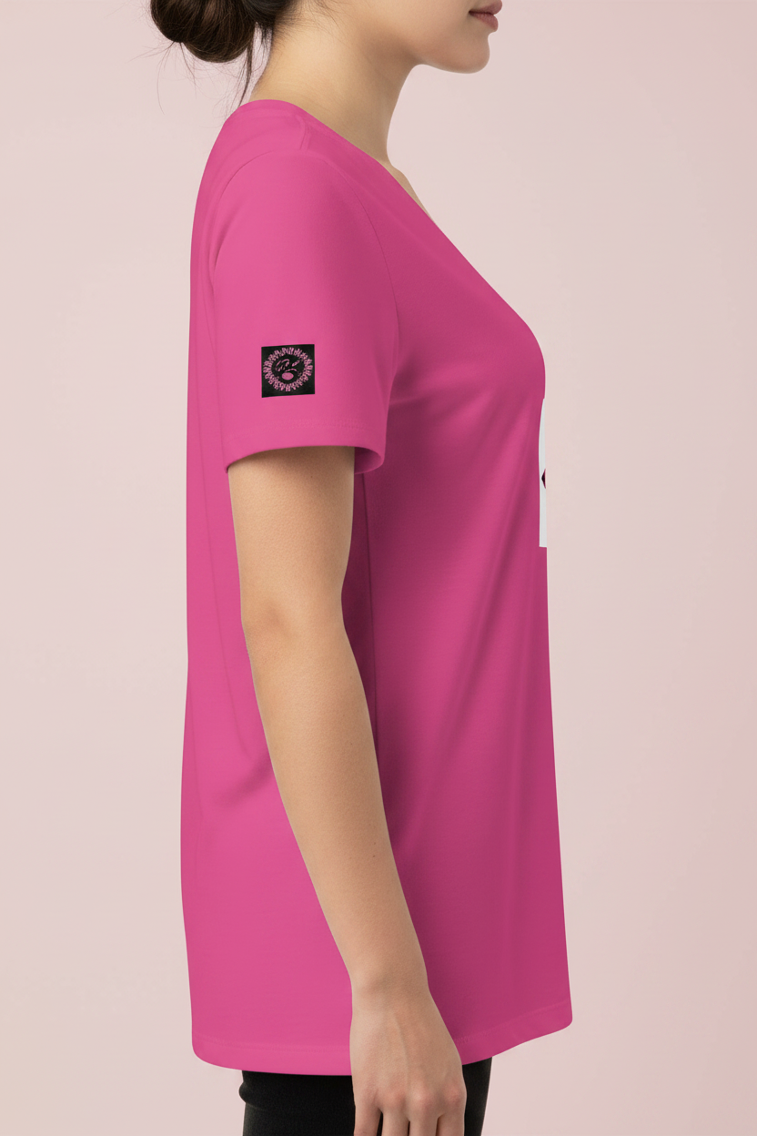 Women’s relaxed v-neck t-shirt